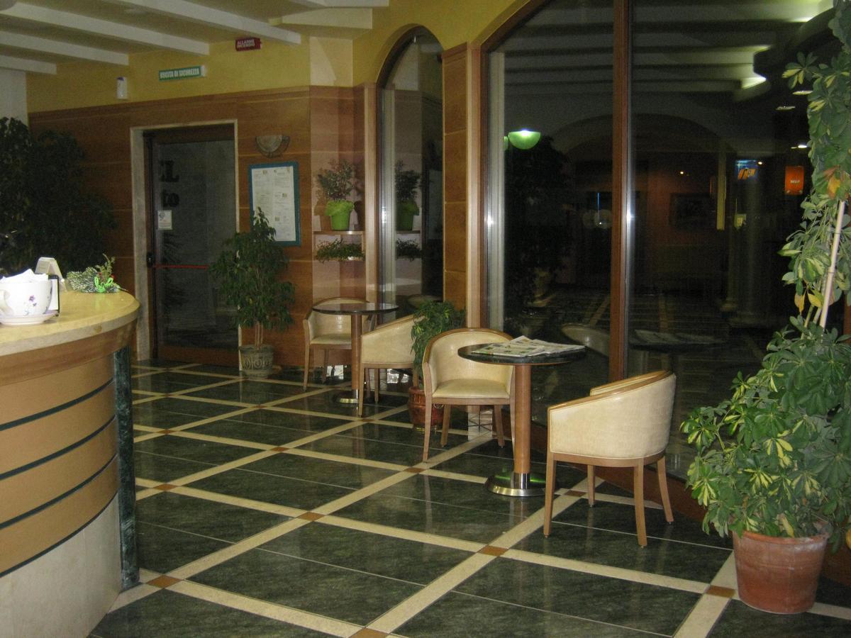 Hotel Villa D'Evoli Castropignano エクステリア 写真